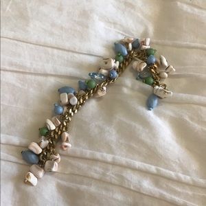 Shell and bead bracelet